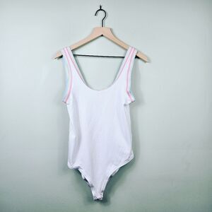 Torrid Foxy Scoop Neck Ribbed Ringer Bodysuit – White M/L